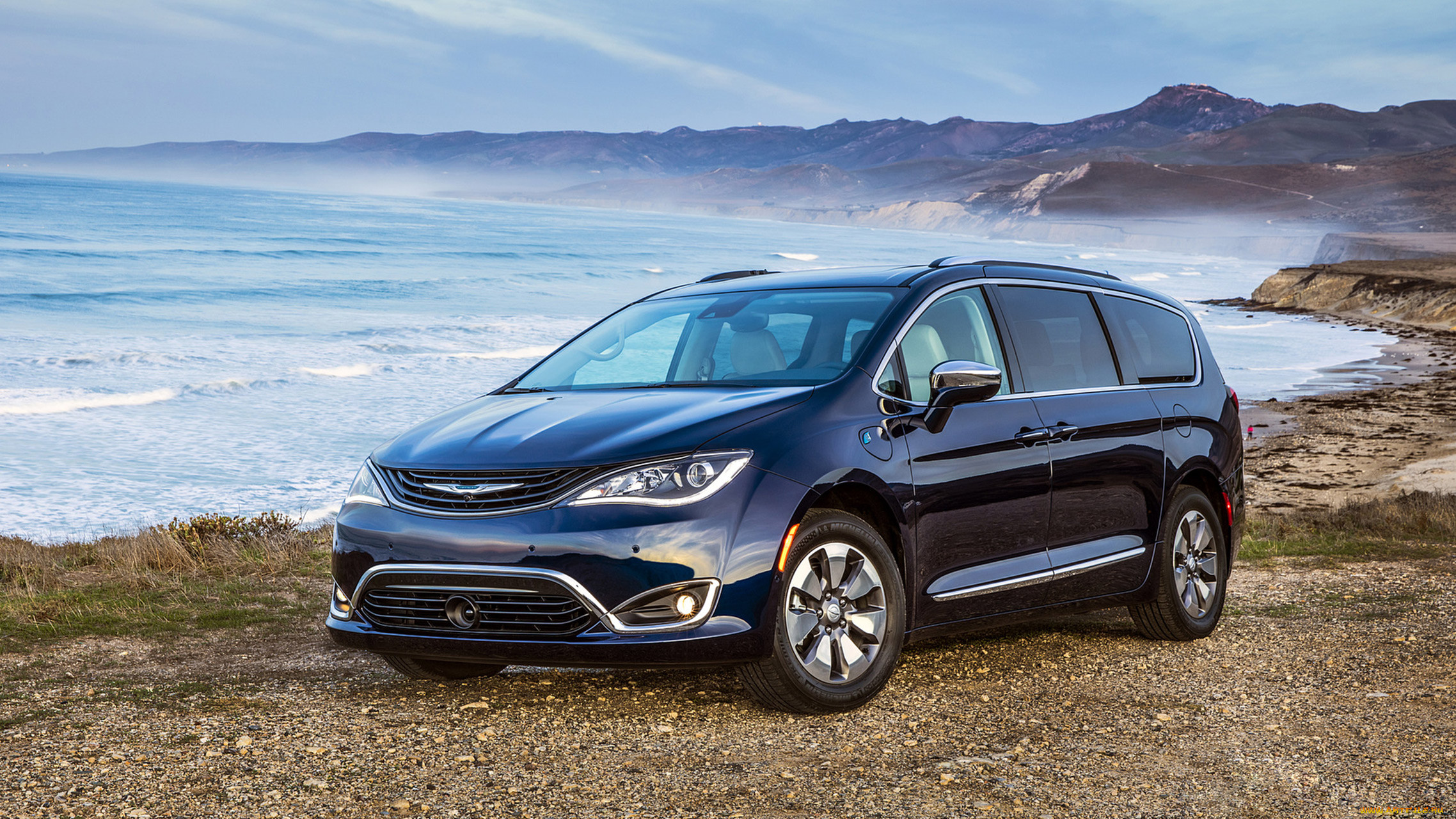 chrysler pacifica hybrid 2017, , chrysler, pacifica, 2017, hybrid